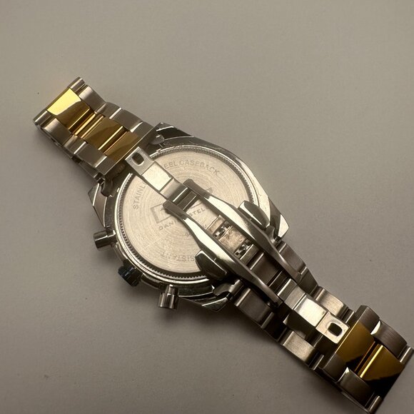 Daniel Steiger Chronograph Watch Blue Dial Two-Tone Bracelet Tachymeter Date - Picture 3 of 6